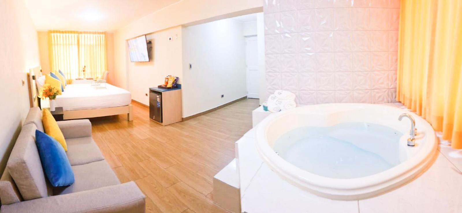 Acuario Hotel & Suite Lima Extérieur photo