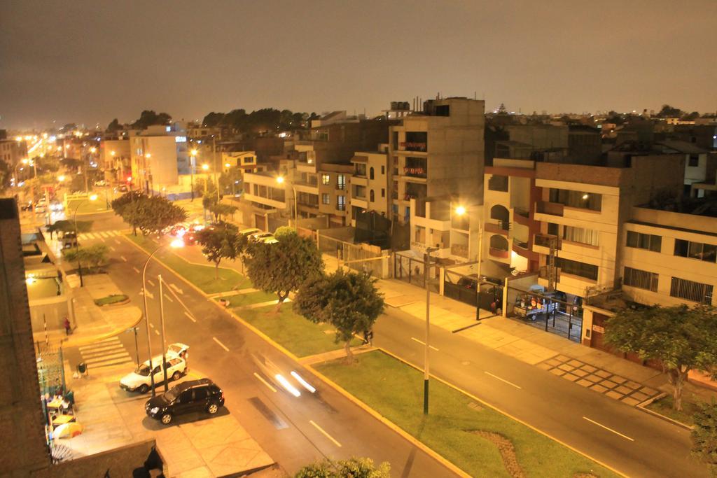 Acuario Hotel & Suite Lima Extérieur photo